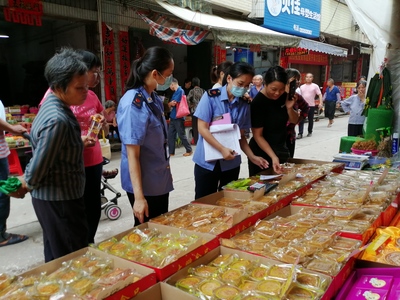 新福镇开展中秋节前食品安全专项检查